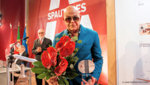 Prémio de Consagração de Carreira da SPA 2026 atribuído a Pedro Abrunhosa